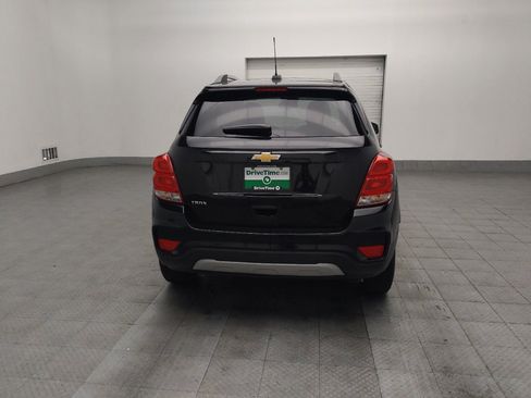 Used 2021 Chevrolet Trax LT FWD image 7