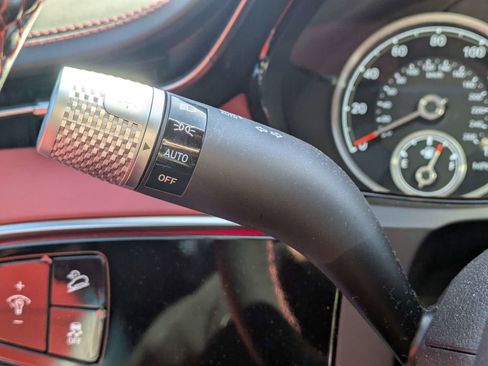 Used 2025 Genesis GV70 3.5T Sport w/ Sport Advanced Package image 29