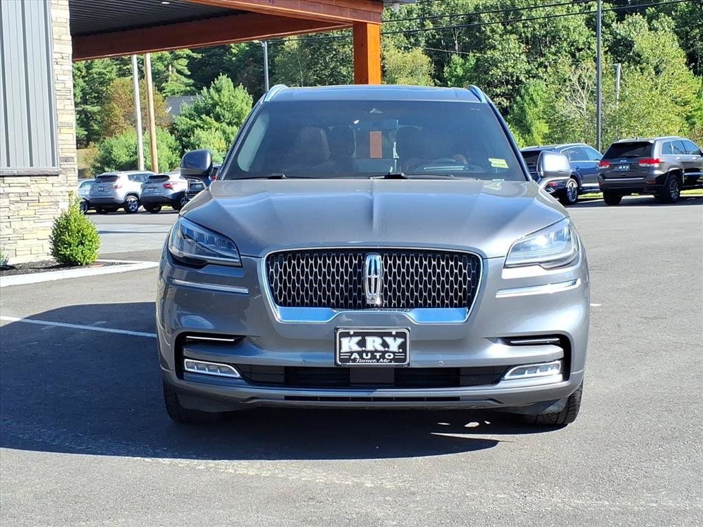 Used 2021 Lincoln Aviator Reserve w/ Equipment Group 208A AWD/4WD image 2