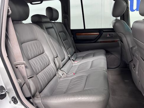 Used 2006 Lexus LX 470 4WD image 22