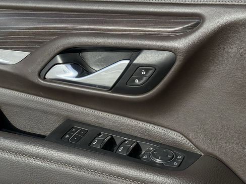 Used 2021 GMC Yukon Denali w/ Denali Ultimate Package image 19