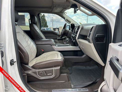 Used 2019 Ford F150 Limited AWD/4WD image 37