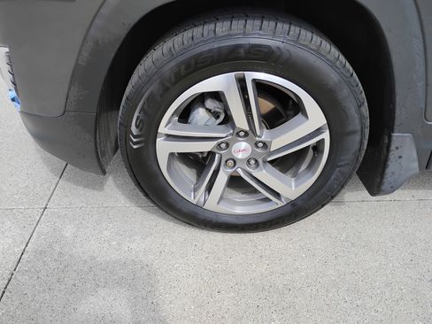 Used 2019 GMC Terrain SLT w/ Preferred Package AWD/4WD image 21