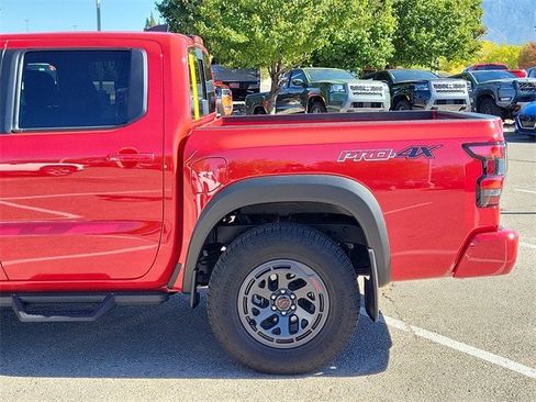 Certified 2025 Nissan Frontier PRO-4X image 6