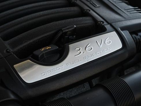 Used 2011 Porsche Cayenne image 61