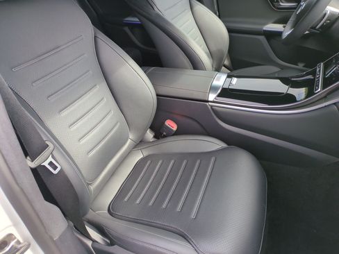 Certified 2026 Mercedes-Benz GLC 300 4MATIC image 35