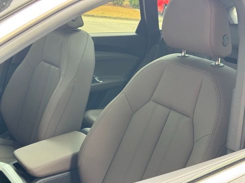 New 2025 Audi Q5 2.0T Premium Plus image 17