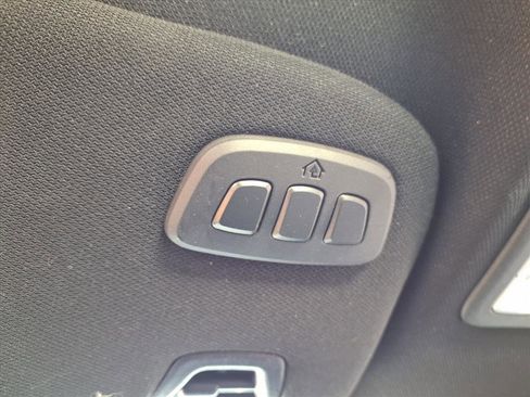 Used 2025 Ford Mustang Premium image 14