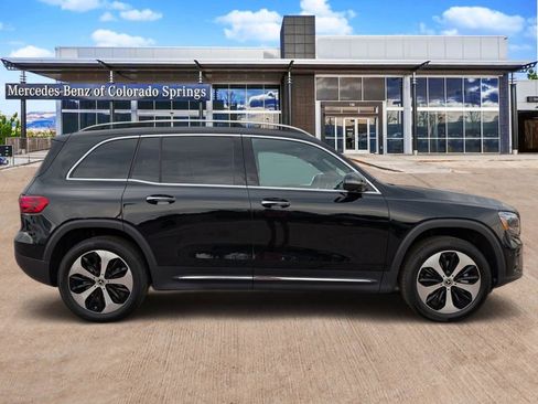 New 2026 Mercedes-Benz GLB 250 4MATIC image 4