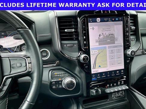 Used 2022 RAM 1500 Limited w/ Body Color Bumper Group AWD/4WD image 6
