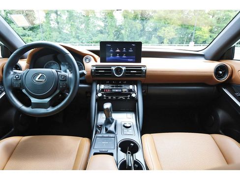 Used 2024 Lexus IS 350 F Sport RWD image 7