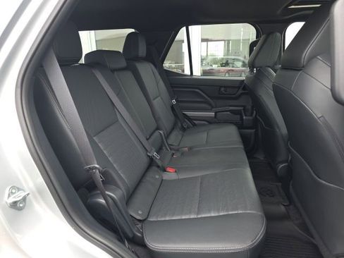 Used 2025 Toyota 4Runner TRD Off-Road Premium image 32