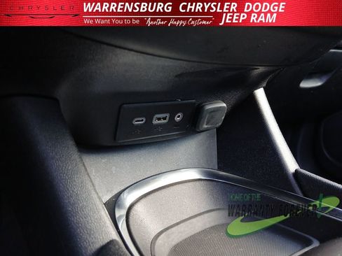 Used 2024 Chevrolet Malibu LT image 26