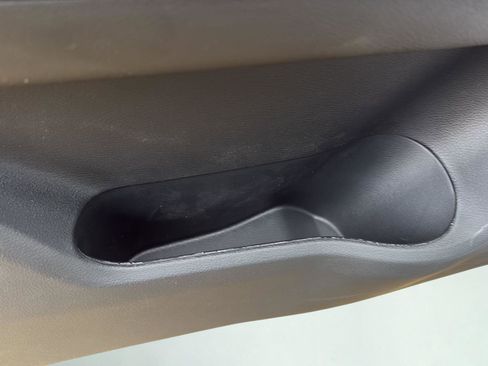 New 2026 Nissan Kicks S image 20