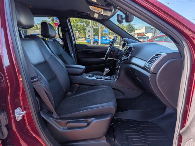 Used 2022 Jeep Grand Cherokee Laredo X AWD/4WD image 12