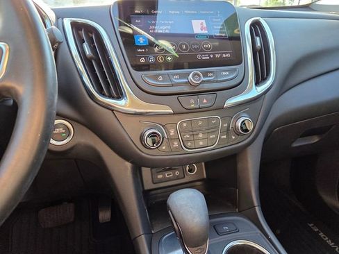 Certified 2023 Chevrolet Equinox LT FWD image 30