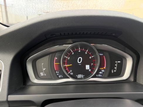 Used 2016 Volvo S60 T5 Inscription Platinum w/ Climate Package FWD image 24