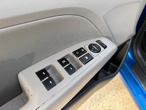 Used 2018 Hyundai Elantra SEL FWD image 17