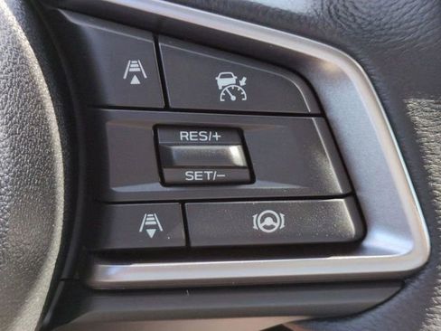 Used 2025 Subaru Outback Premium AWD/4WD image 20