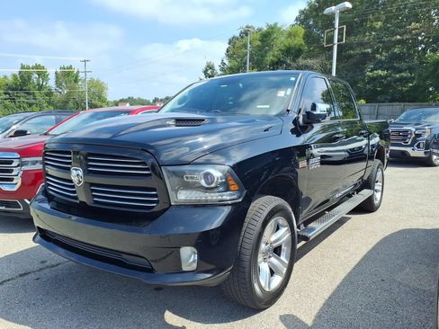 Used 2014 RAM 1500 Sport w/ Convenience Group AWD/4WD image 5