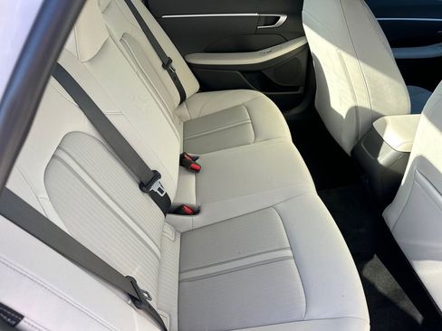 New 2025 Hyundai Sonata SE FWD image 16