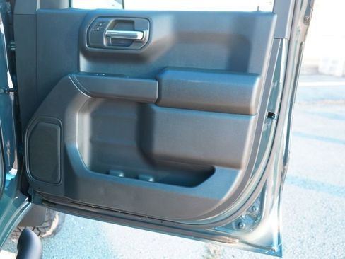 New 2026 Chevrolet Silverado 1500 Custom Trail Boss w/ LPO, Dark Essentials Package image 23