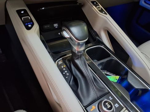 Used 2021 Kia Telluride SX w/ SX Prestige Package image 27