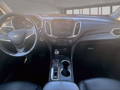 Used 2021 Chevrolet Equinox Premier AWD/4WD image 17