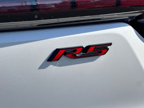 Used 2025 Chevrolet Equinox EV RS FWD image 50