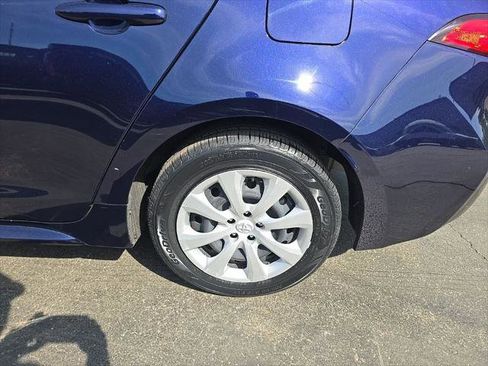 Certified 2023 Toyota Corolla LE w/ Carpet Mat Package (TMS) FWD image 4