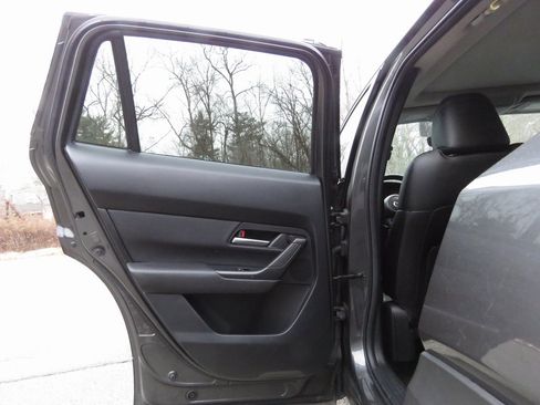 Used 2023 MAZDA CX-50 2.5 S w/ Preferred Plus Pkg image 19