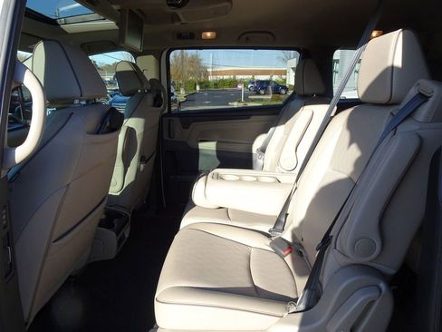 Used 2024 Honda Odyssey Elite image 15