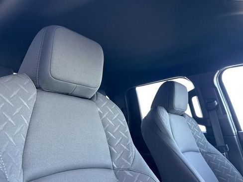 Certified 2026 Toyota Tacoma SR5 AWD/4WD image 20
