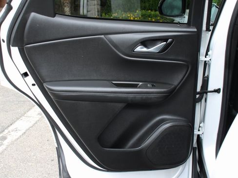 Used 2022 Chevrolet Blazer LT image 34