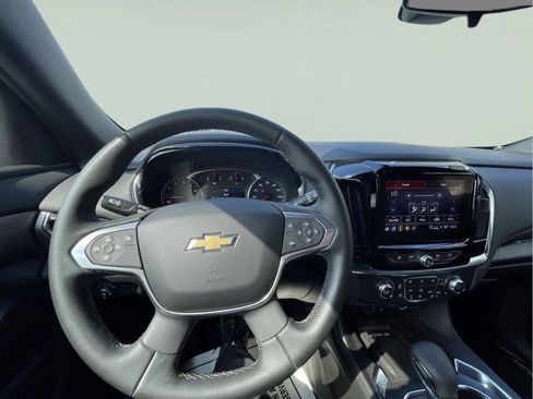 Used 2023 Chevrolet Traverse LT AWD/4WD image 26