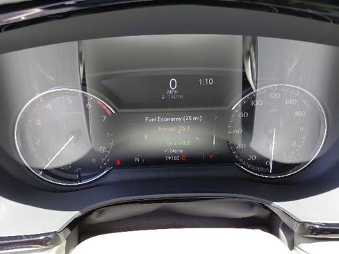 Used 2020 Cadillac XT5 Premium Luxury FWD image 6