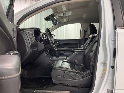 Used 2019 GMC Canyon Denali AWD/4WD image 16