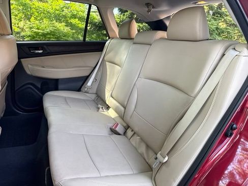 Used 2018 Subaru Outback 2.5i Limited w/ Popular Package #2 AWD/4WD image 24
