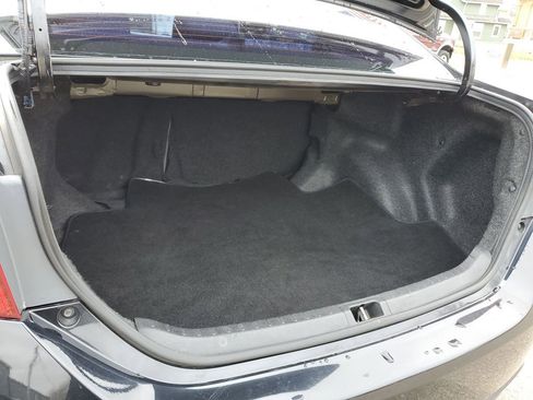 Used 2019 Toyota Corolla LE image 7