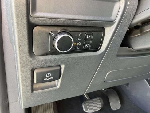 Certified 2024 Ford Expedition XLT AWD/4WD image 17