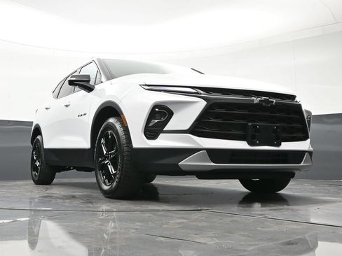 Used 2024 Chevrolet Blazer LT w/ Midnight/Sport Edition AWD/4WD image 31