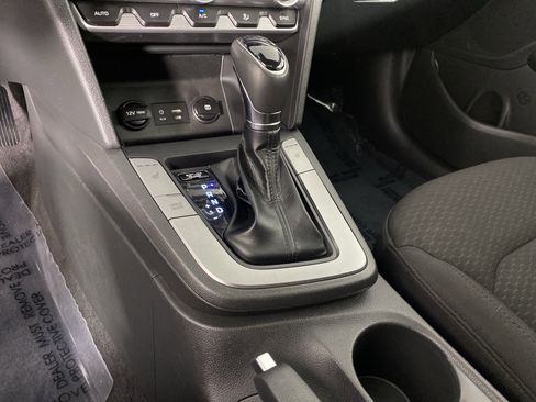 Used 2020 Hyundai Elantra Value Edition w/ Cargo Package (C1) image 28