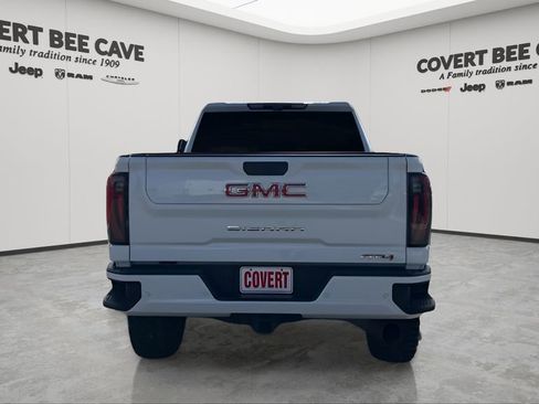 Used 2024 GMC Sierra 2500 AT4 w/ AT4 Premium Plus Package image 8