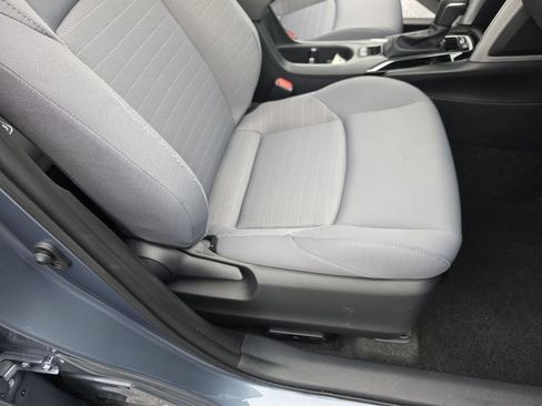 Used 2023 Toyota Corolla Cross AWD Hybrid w/ Moonroof Package image 14