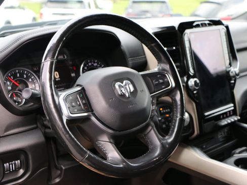 Used 2019 RAM 1500 Laramie AWD/4WD image 20