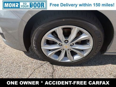 Used 2025 Chevrolet Malibu LT FWD image 9