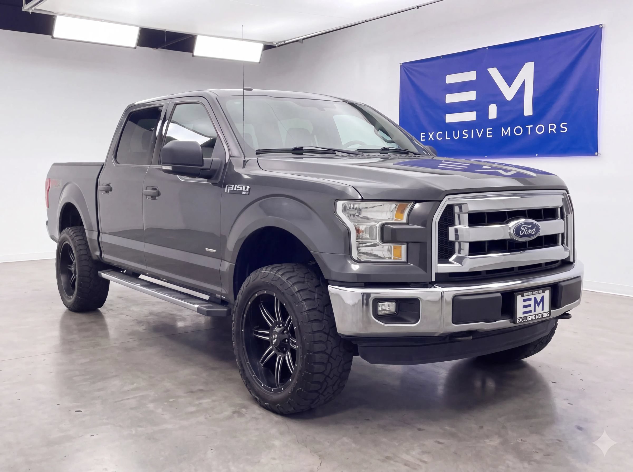Used 2016 Ford F150 XLT AWD/4WD image 1