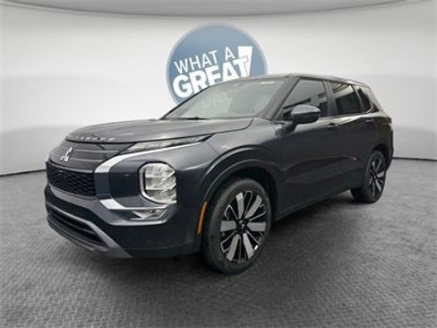 New 2026 Mitsubishi Outlander SE image 8