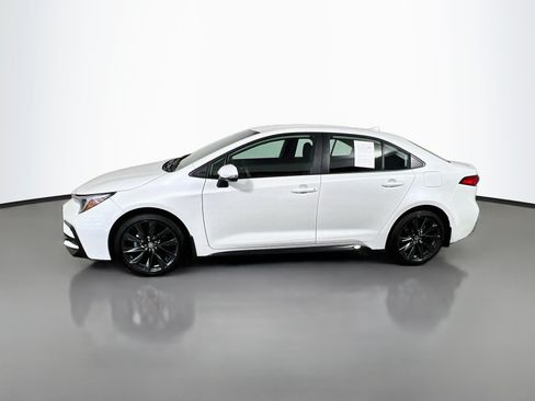 Used 2026 Toyota Corolla SE w/ SE Package FWD image 9