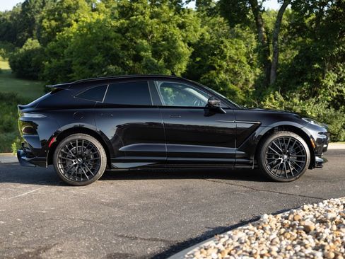 Used 2023 Aston Martin DBX 707 AWD/4WD image 8